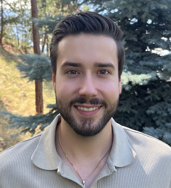 Dr. Eli Egarhos, Kelowna Dentist